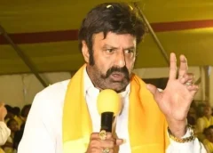 Camp politics in Hindupuram