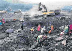 Petitions were submitted to Koonanneni and Kodandaram under the auspices of IFTU for the conservation of Singareni and the Manuguru area.