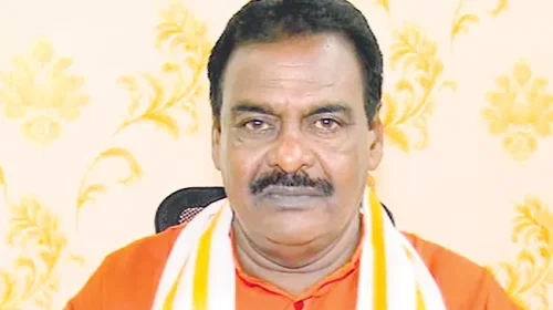 Former Rajolu MLA Rapaka Varaprasada Rao,
