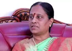 Minister Konda Surekha has become a burden to the ruling party.