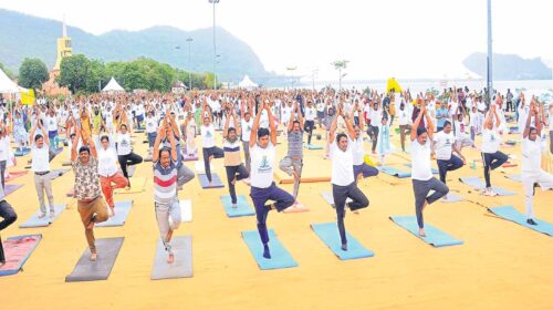 Yoga event with 5 lakh people.