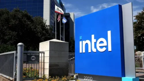Intel's Massive Crisis: 25,000 Employees to be Laid Off!
