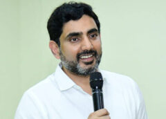 Nara Lokesh Interacts with Volunteers in Singapore Tour