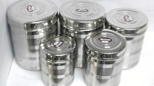 Are You Storing These Foods in Steel? Stop Now!