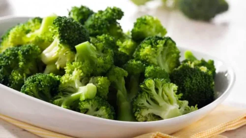 Broccoli: The Healthy Vegetable with a Dark Side?