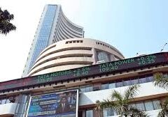 Stock Markets: Marginal Losses