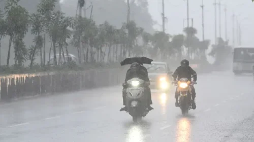 Andhra Pradesh Coast on High Alert: Heavy Rains and Floods Hit Coastal Districts.