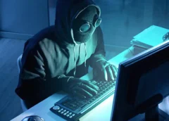 Cyber Shock: Passenger's Bank Account Drained of Rs 6.15 Lakh After Losing Phone on Bus