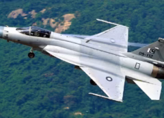 Political Storm in India over Russia's JF-17 Engine Supply; Moscow Expert Dismisses Criticism.